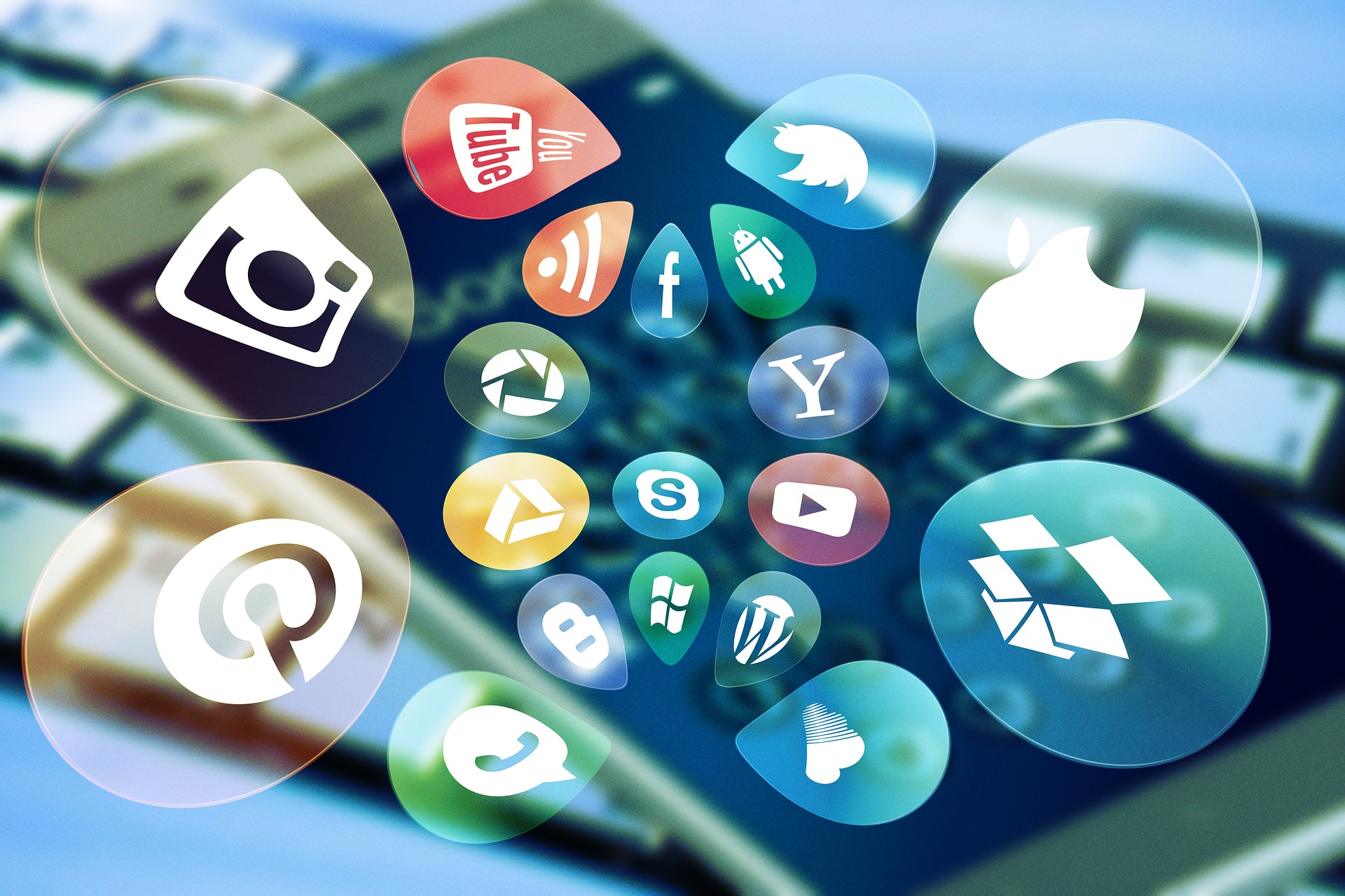 social media g5ae836c3d 1920